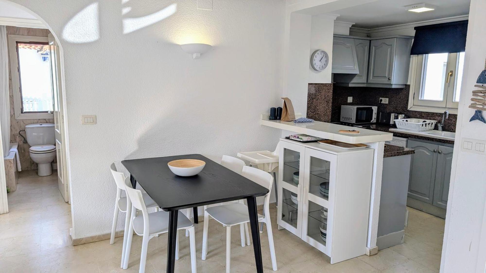 Family Club Sevilla I Apartment Oliva